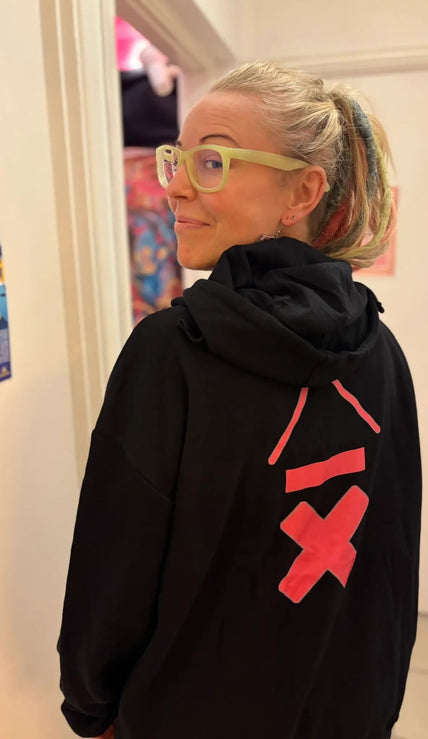 Made Your VON Way - Above Average Clothing