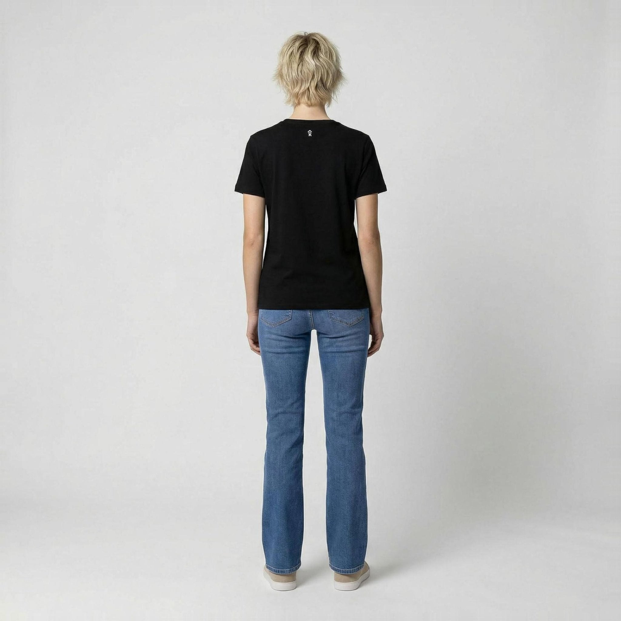 MADE YOUR VON WAY Personalised “LOUD & PROUD” Tee | Above Average Clothing | organic cotton apparel